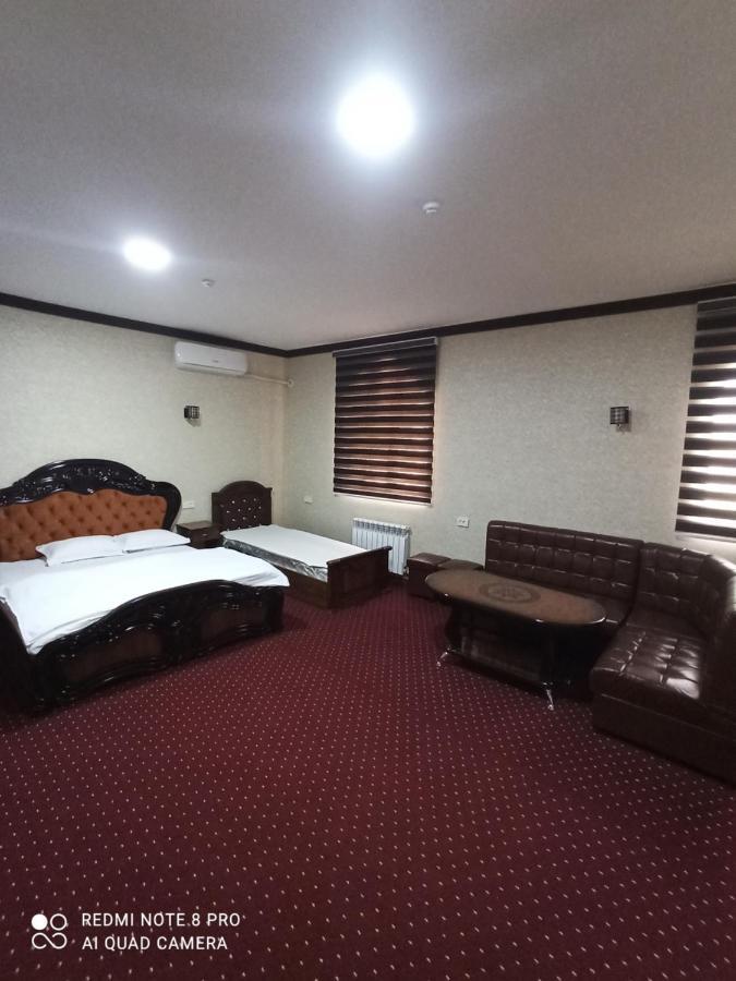 Hotel Mufarshox à Boukhara Extérieur photo