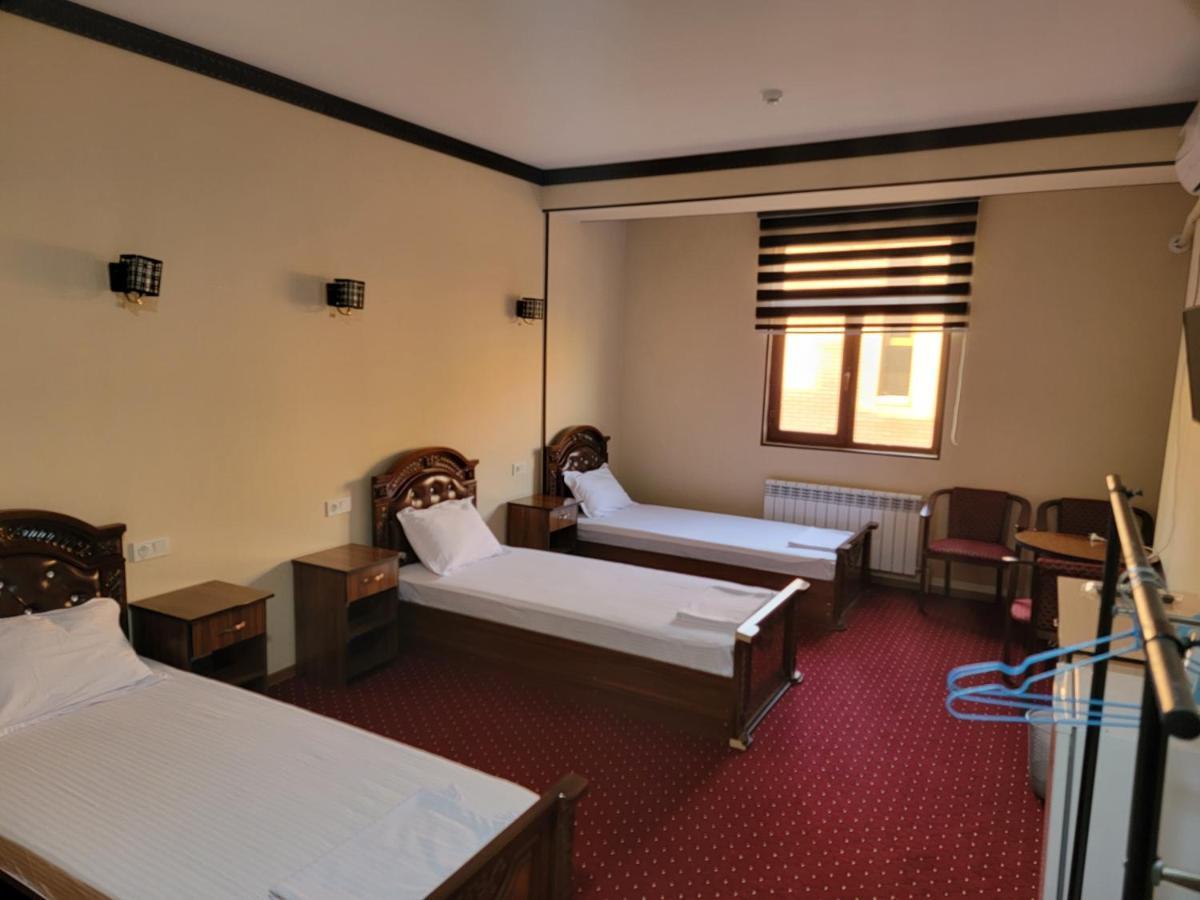 Hotel Mufarshox à Boukhara Extérieur photo