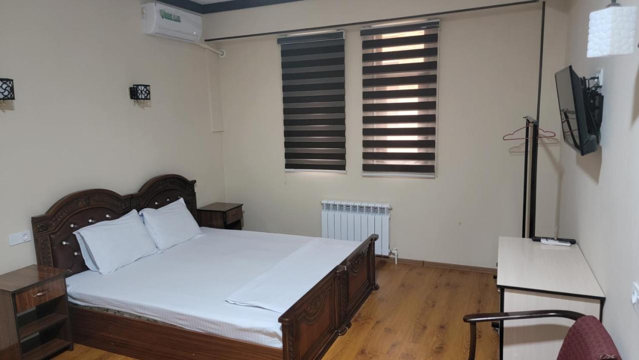 Hotel Mufarshox à Boukhara Extérieur photo