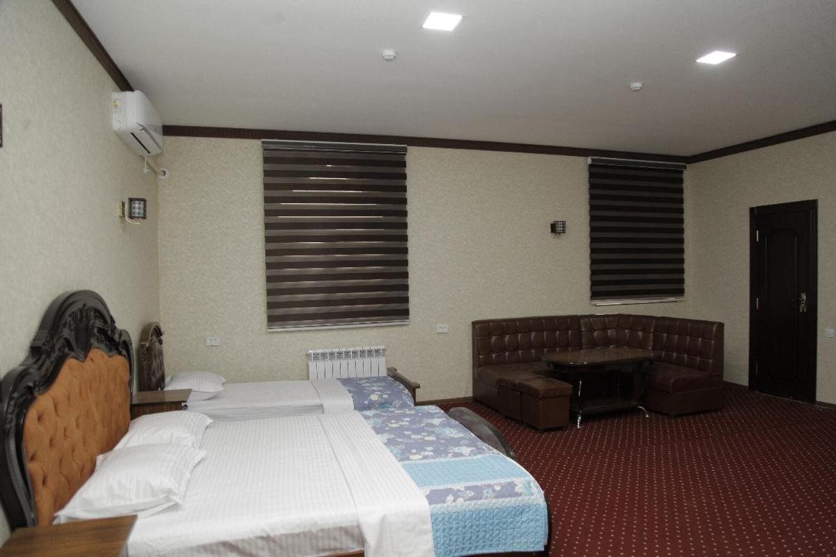 Hotel Mufarshox à Boukhara Extérieur photo